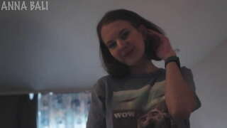 ���ම වගේ ගලවන්න මගේ යට කලිසම් විට මගේ ජීවත් වීමේ භාග්ය බලා සිටිනවා