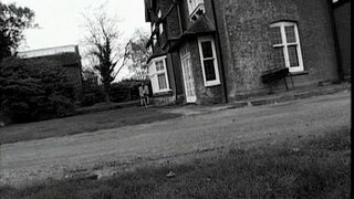 الوئام - البيت من العار المشهد 6