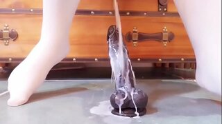 ΑΣΙΑΤΙΚΌ ΚΟΡΊΤΣΙ ΑΠΟΛΑΜΒΆΝΕΙ ΝΑ ΕΊΝΑΙ