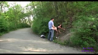 ���መጀመሪያው እነርሱ ቅድሚያ የሚሰጡዋቸውን ውስጥ ቡና ቤት ከዚያም እነርሱ ወደ ላይ የሕዝብ መናፈሻዎች